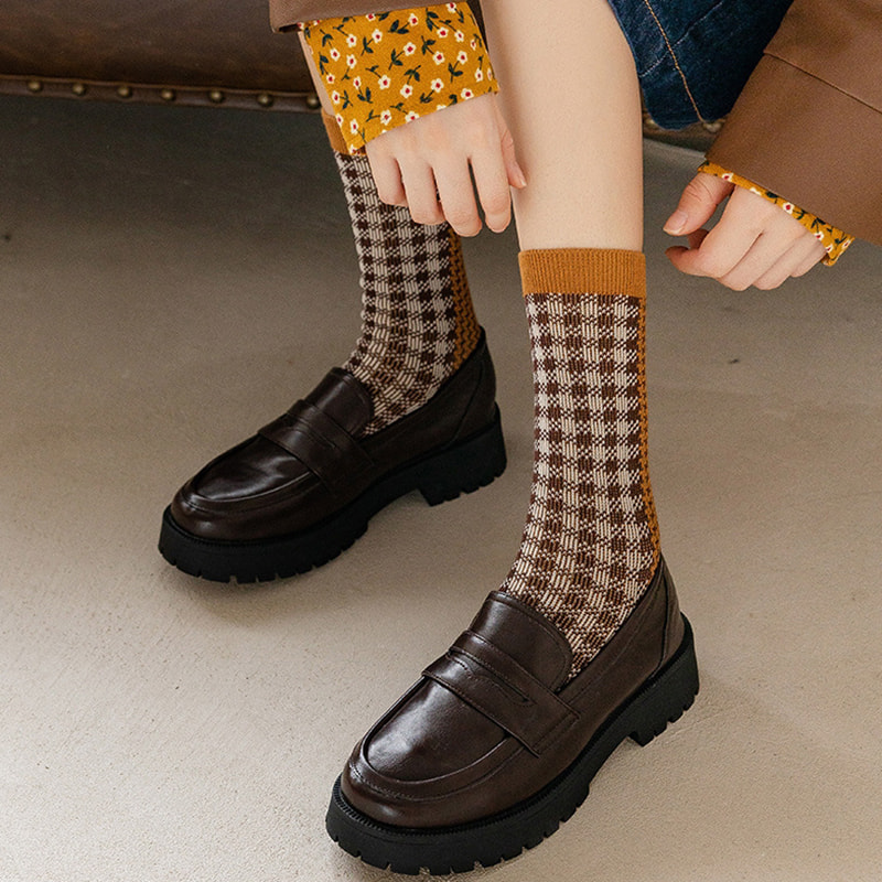 Priontáil Liopard Checkered Priontáil dé -rian stocaí carn snáthaide retro dúbailte na hIodáile