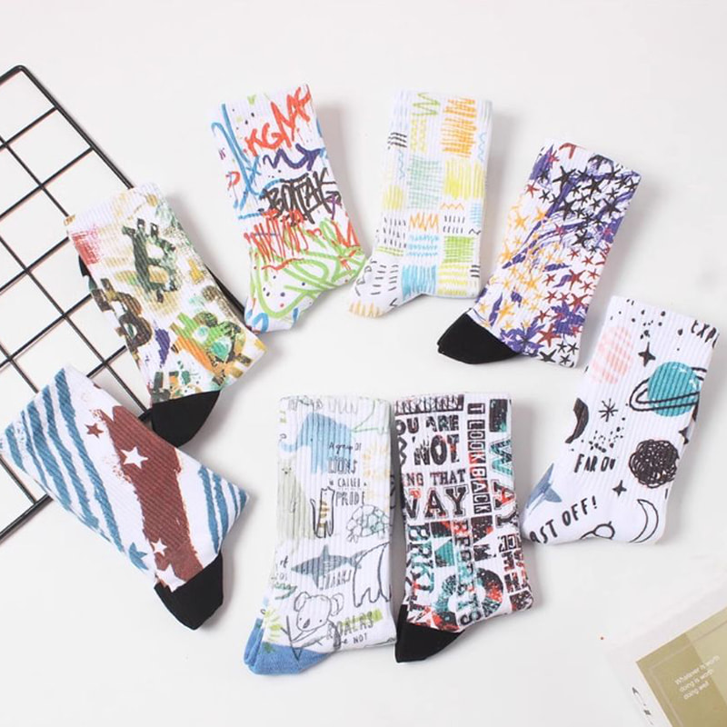 Teicneolaíocht priontála 3D do stocaí earraigh agus samhraidh, stocaí fada na bhfear, midsoles na mban, spóirt sráide na hEorpa agus Mheiriceá, stocaí cadáis lánúineacha, stocaí graifítí trendy Teicneolaíocht priontála 3D do stocaí earraigh agus samhraidh, stocaí fada na bhfear, midsoles na mban, spóirt sráide na hEorpa agus Mheiriceá, stocaí cadáis lánúineacha, stocaí graifítí trendy