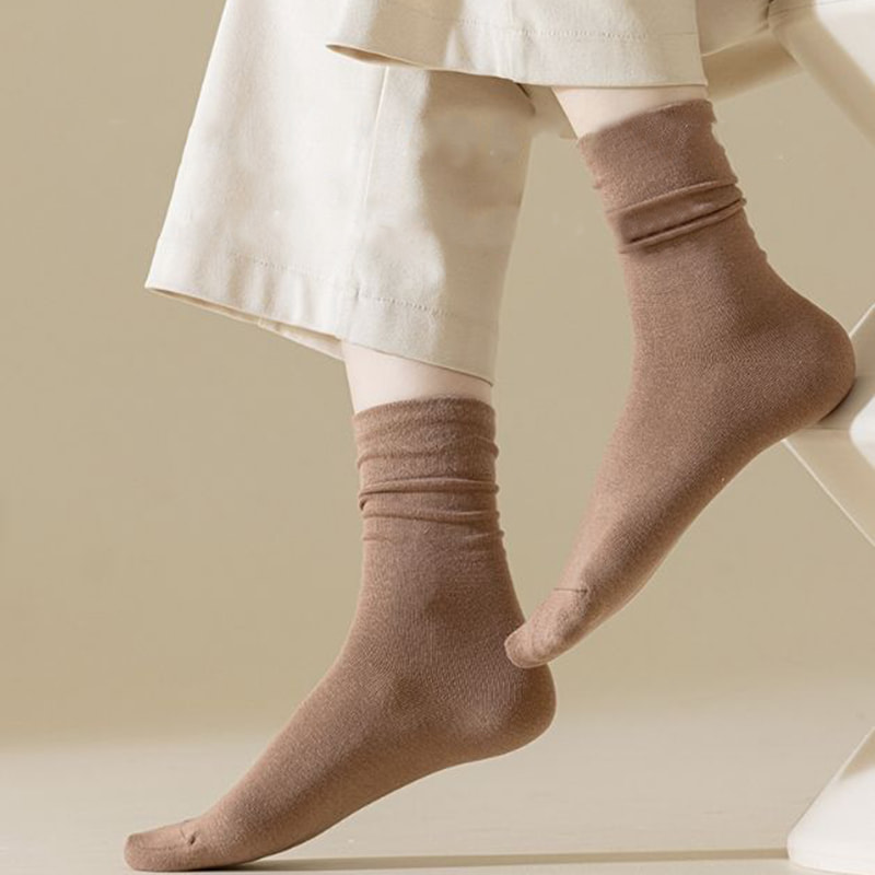 Dath soladach fómhar/gheimhreadh stíl retro stocaí carn stocaí bána